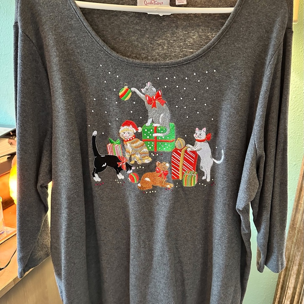 Gray Christmas Cat Shirt